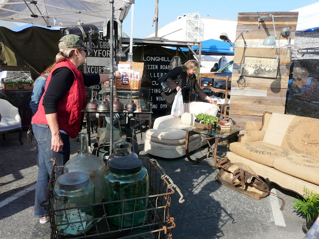 Trader Buck's Family of Flea Markets – Let the Treasure Hunt Begin